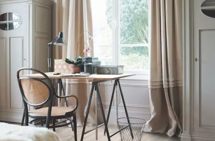 Bright flooring optically enlarges interiors