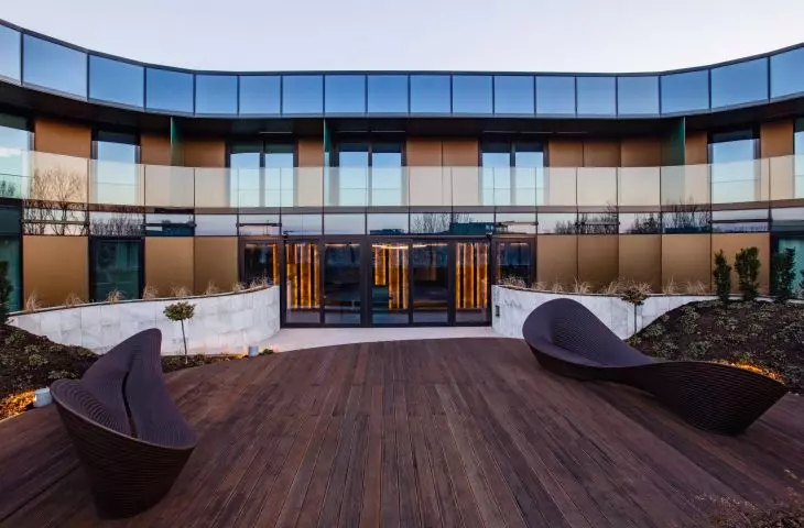 Budynek biurowo-apartamentowy Park Club