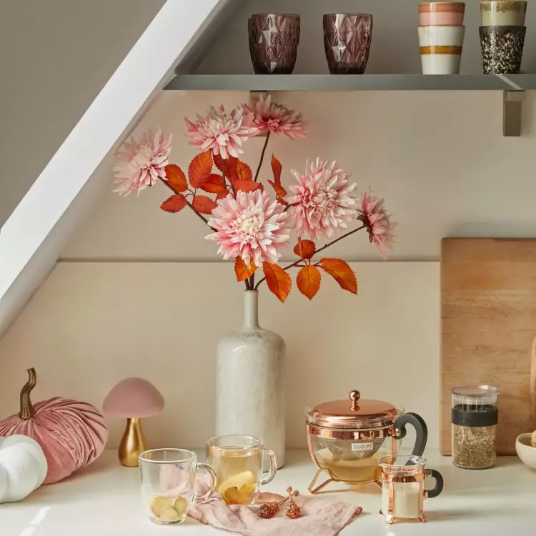 Autumn accessories