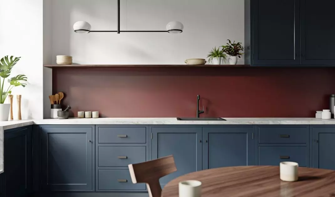 Walnut wall combined with marble
