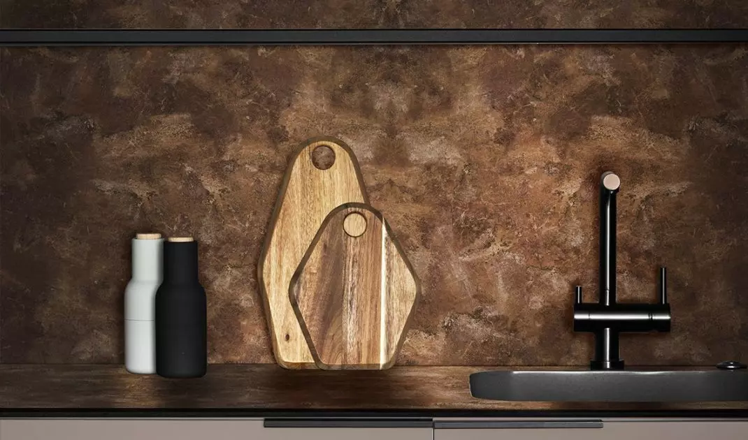 Laminated board