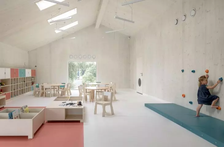 The use of glulam technology can be seen in the interior, where it has been exposed