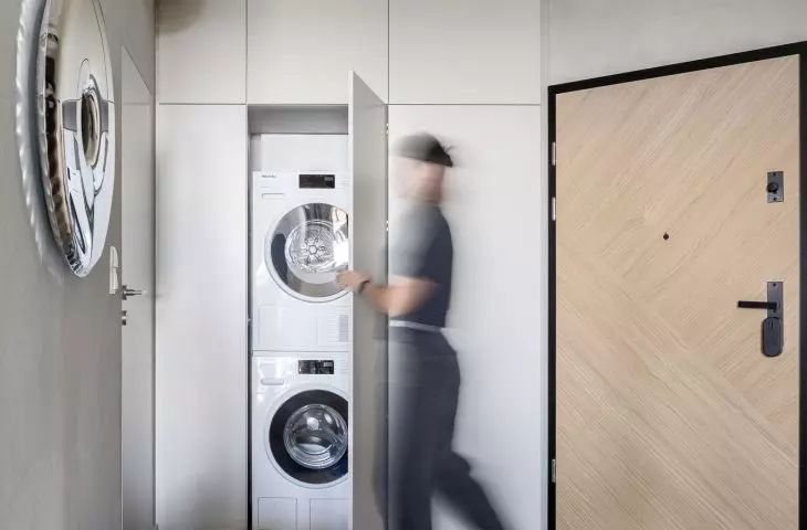 Built-in washer and dryer