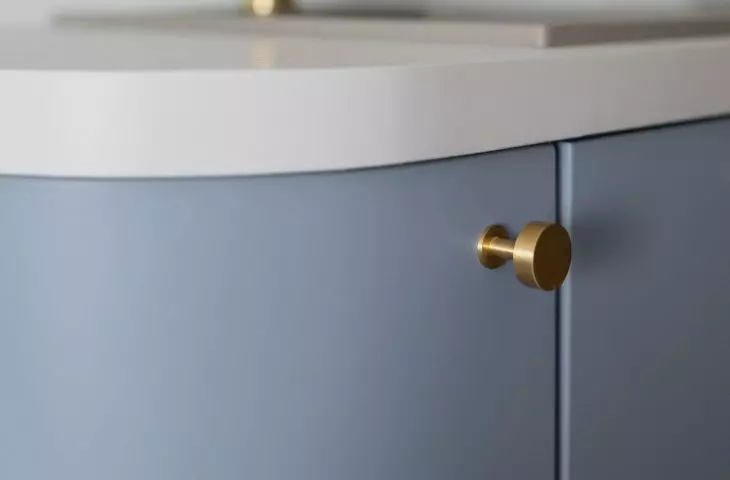 Kitchen cabinetry