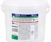 Disposable disinfectant wipes