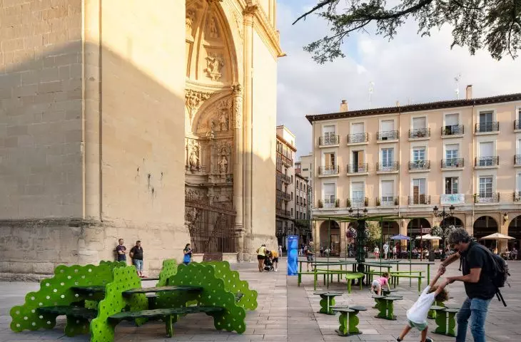 urban furniture in the Plaza del Mercado in Logroño