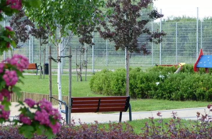 Teren rekreacyjny w Pruszczu Gdańskim, proj.: J. Paniec, A. Smółko