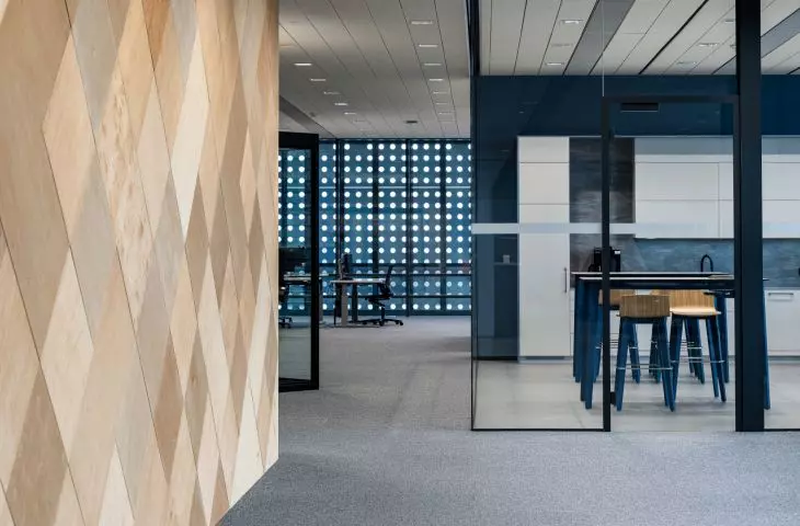 Exhibition and office building of Blum Poland company