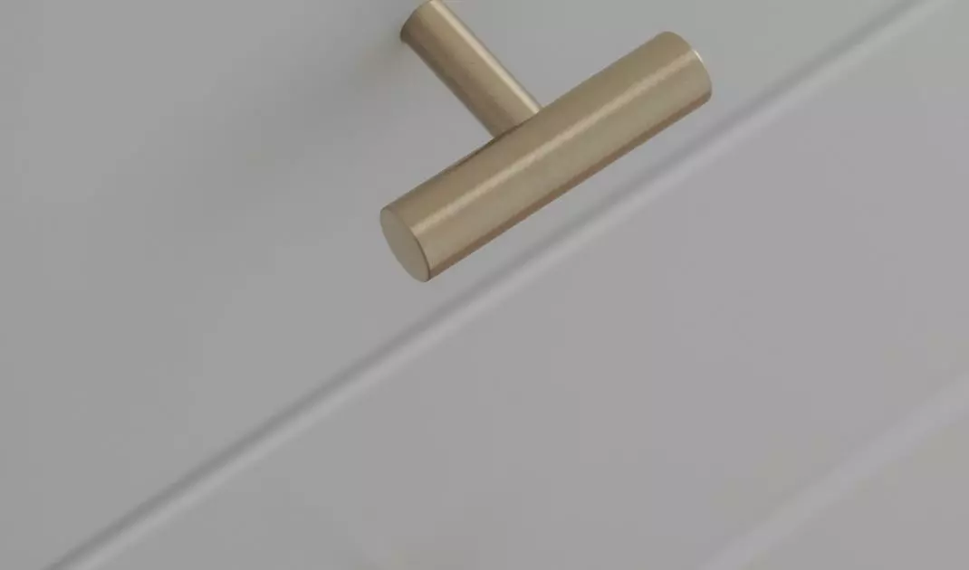 Gold details