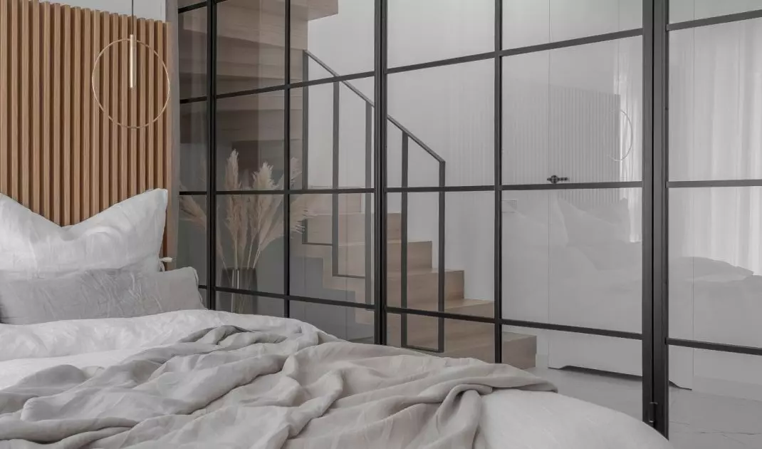 Minimalistyczna sypialnia