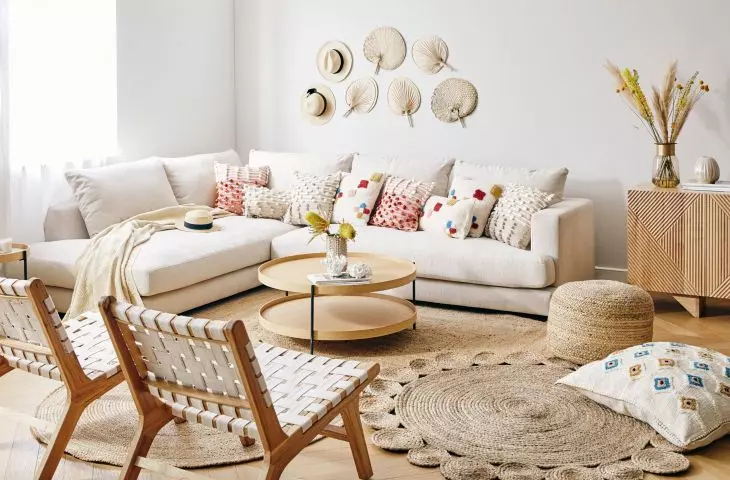 Bali style living room