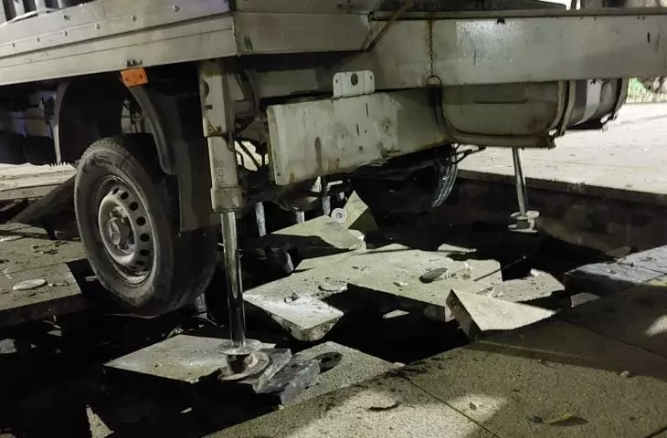 fontanna na placu Axentowicza w Krakowie
