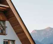 Sloping roof