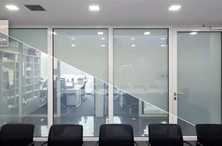Szkło o zmiennej przezierności PRIVA-LITE®, Lindhorst Office, Zagórów