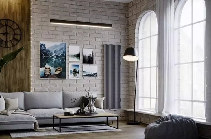 Kaloryfer we wnętrzu w stylu industrialnym