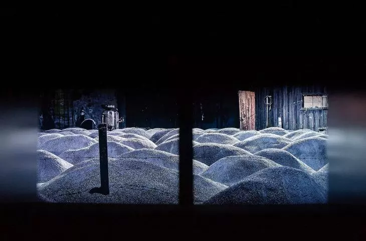 Robert Kuśmirowski's installation
