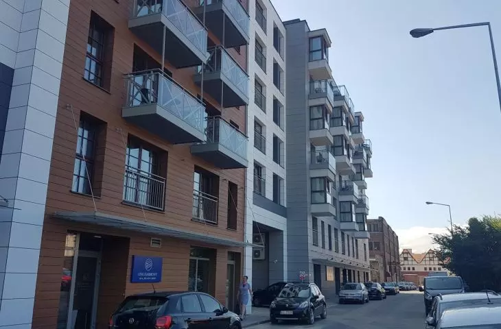 Gdańskie Bookingcom Island, czyli Wyspa Spichrzów