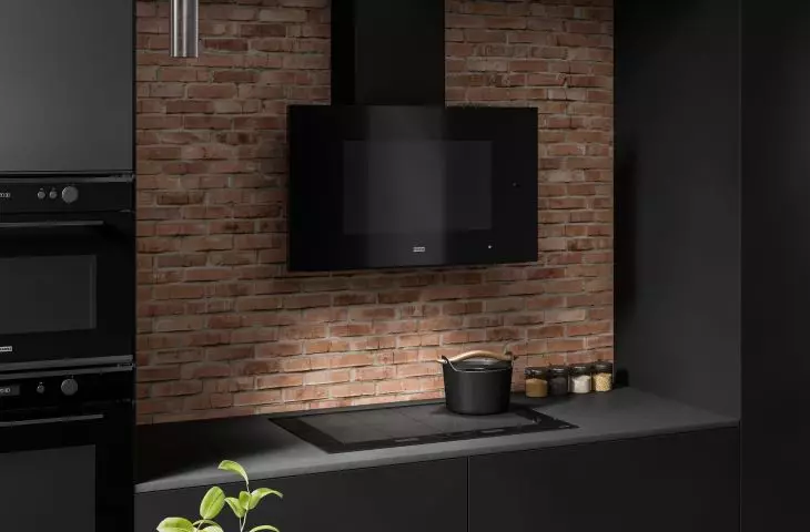 Franke okap AQ Sense z monitorem dotykowym
