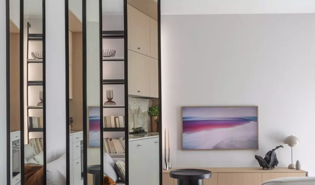 Mirror panels