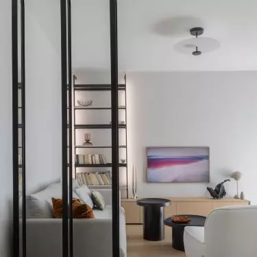 Panels can be rearranged 