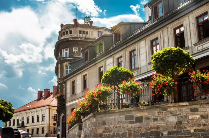 Podcienie Street and the hill by the Sulkowski Castle