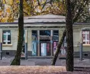  Teatr Łaźnia Nowa w Nowej Hucie,  jedno z najbardziej ambitnych artystycznie miejsc na kulturalnej mapie Polski