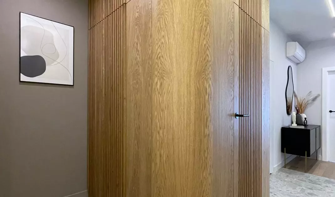 Building in the hall