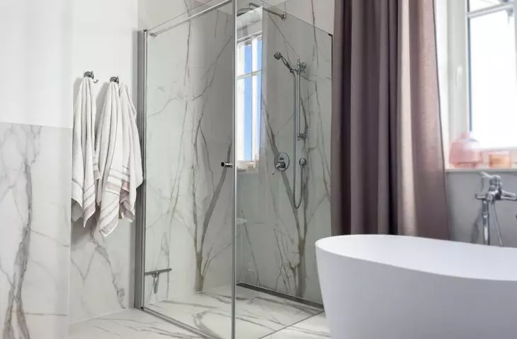 Shower cabin