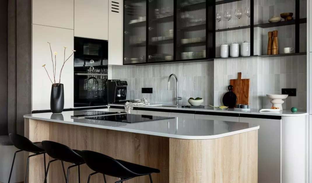 Island in the kitchen