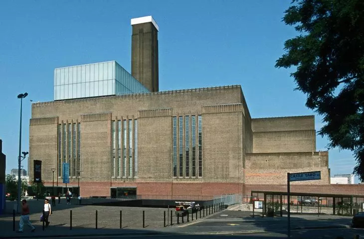 Tate Modern Fot. Hans Peter Schaefer © Wikipedia Commons CC BY-SA 3.0 DEED